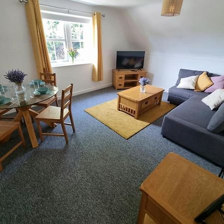 Centrally Located Boscombe Beach Apart With Parking Bournemouth Exterior foto